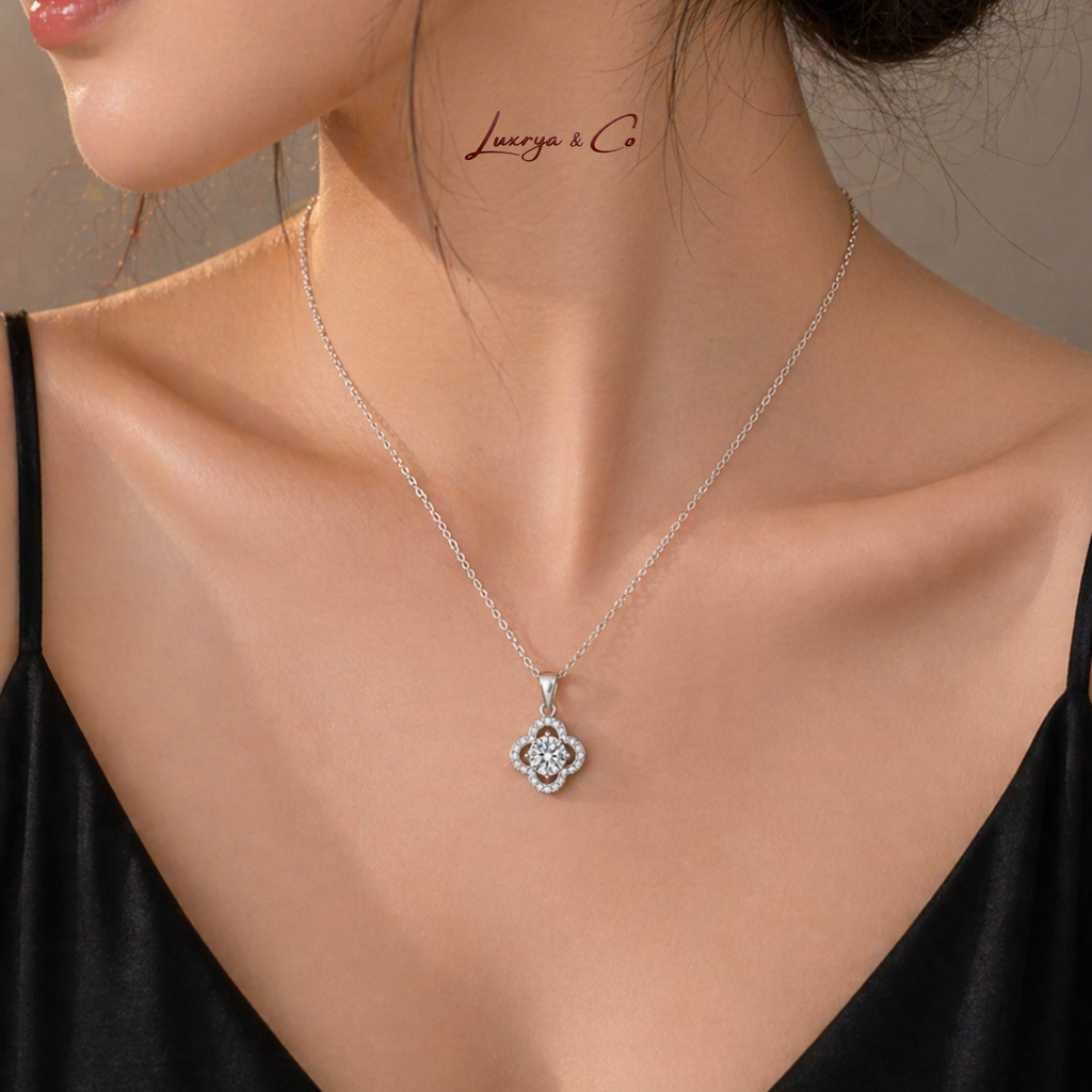 Four-Leaf Clover Necklace | Moissanite Diamond