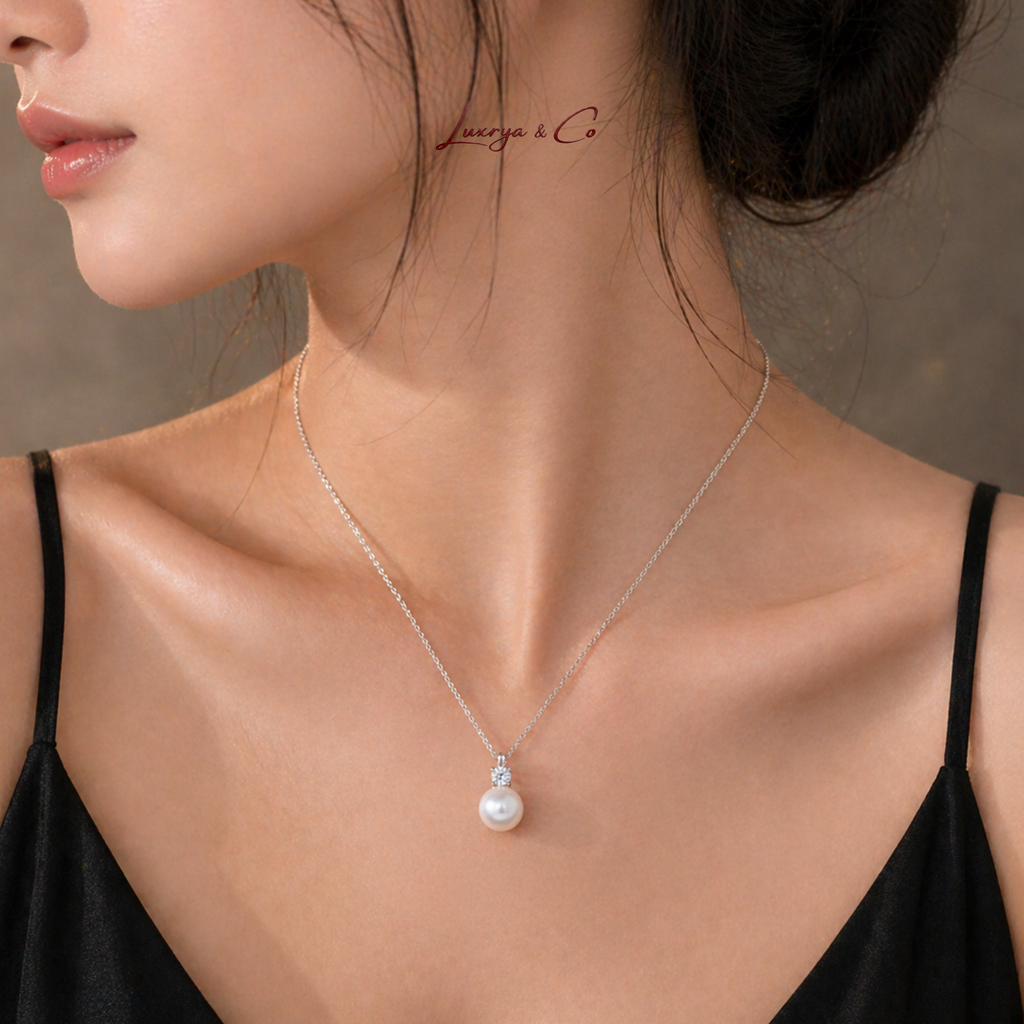 Luna Pearl Necklace | Moissanite Diamond