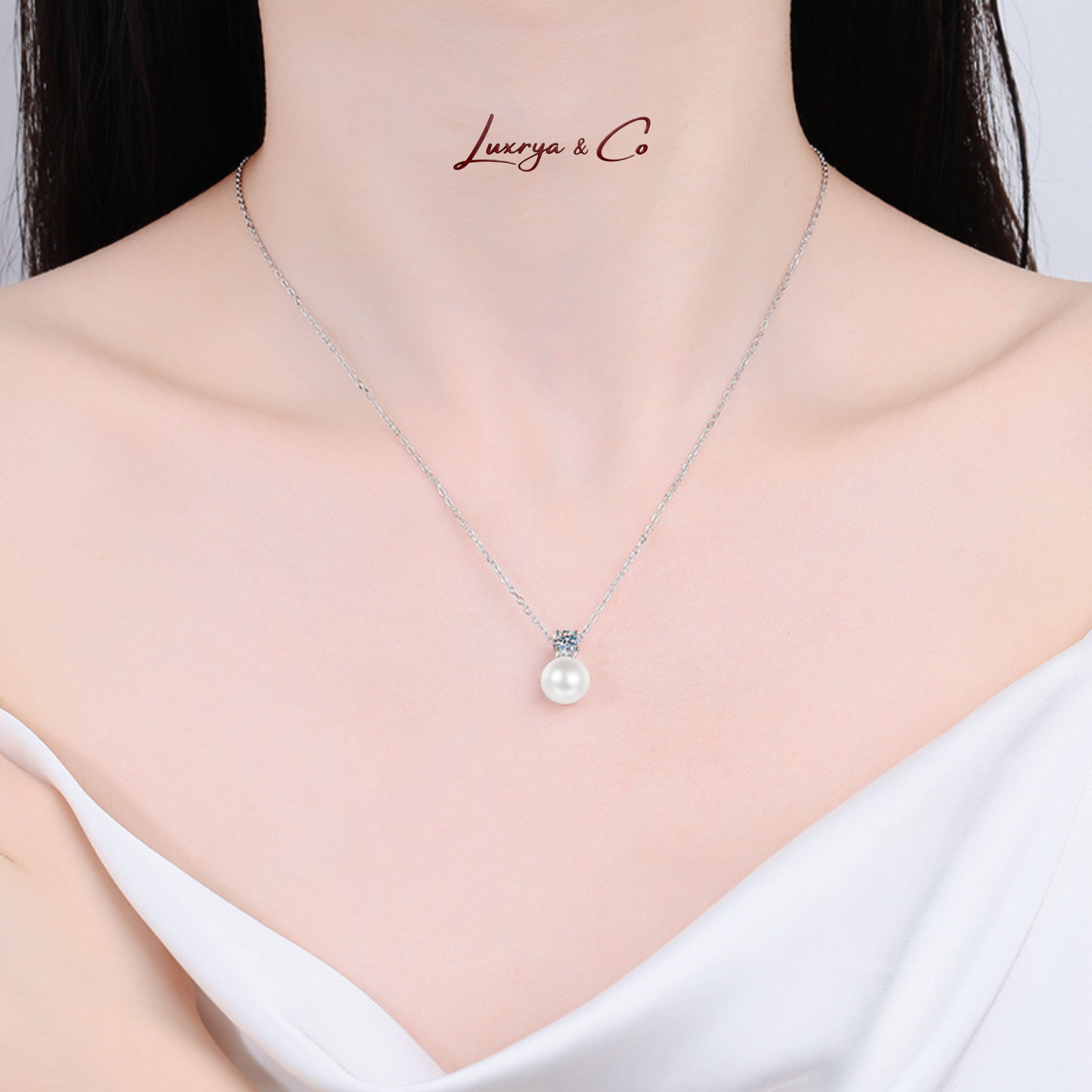 Luna Pearl Necklace | Moissanite Diamond