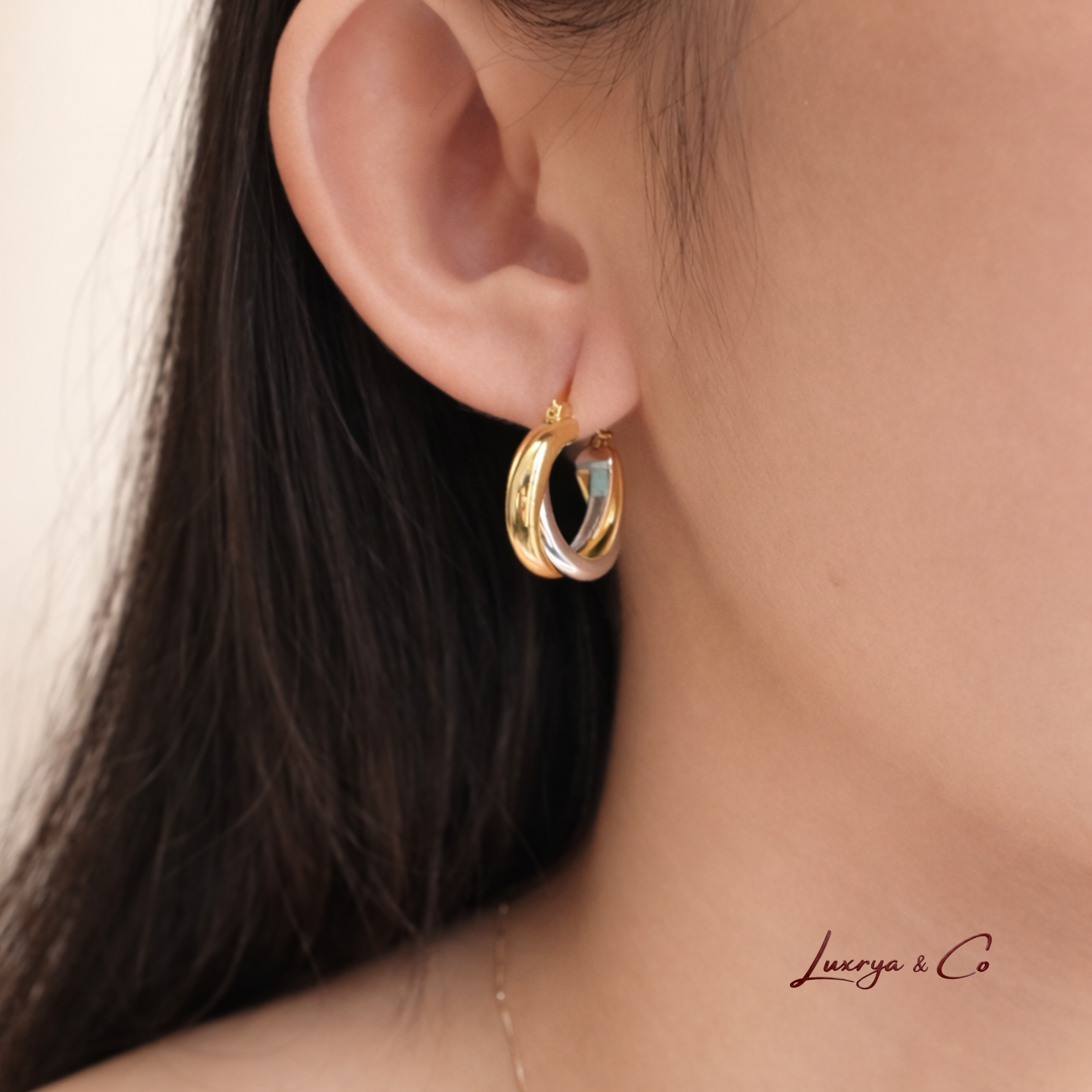 Dual Twist Hoop | Earrings